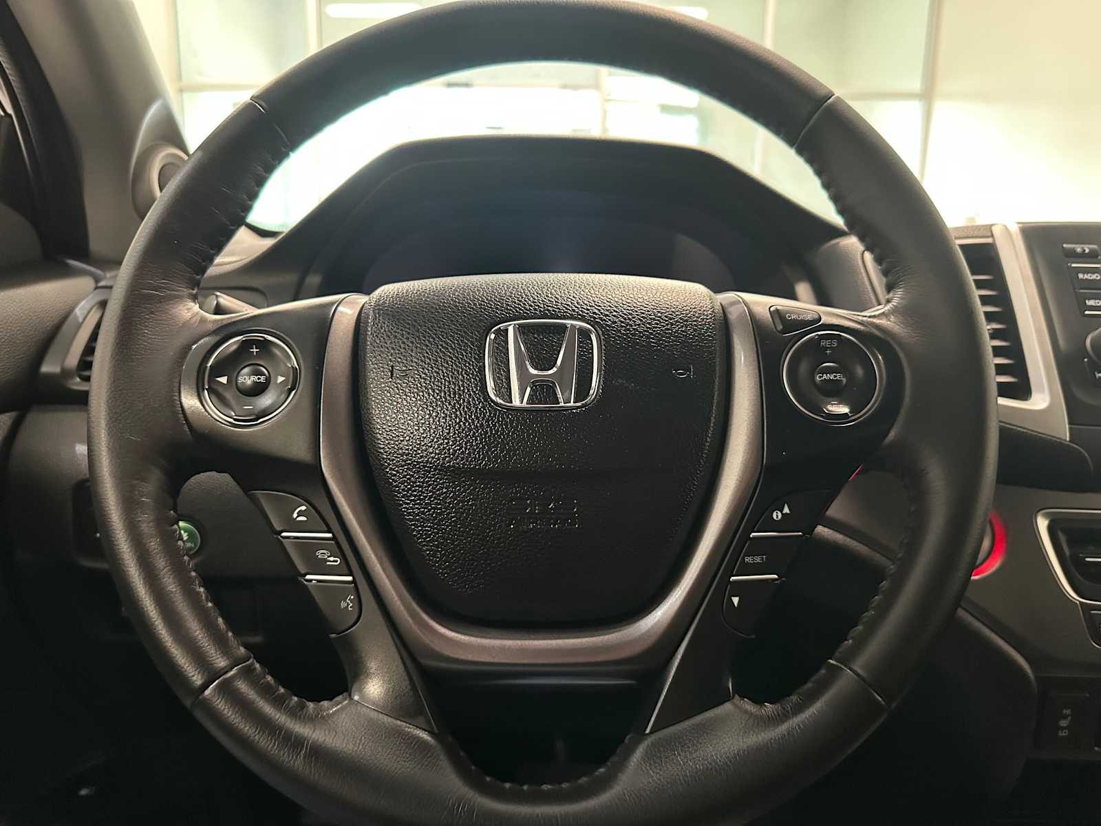 Thumbnail: 2019 Honda Ridgeline - 11