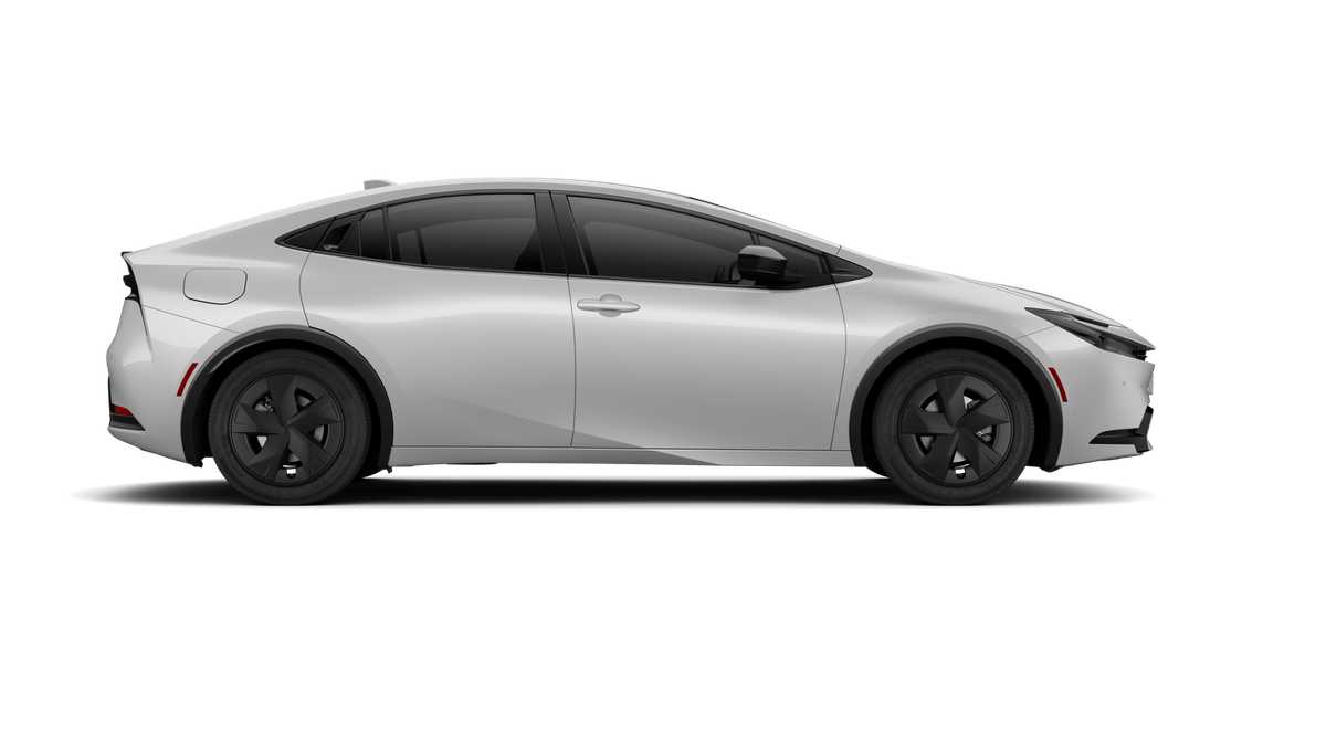 Thumbnail: 2026 Toyota Prius - 12