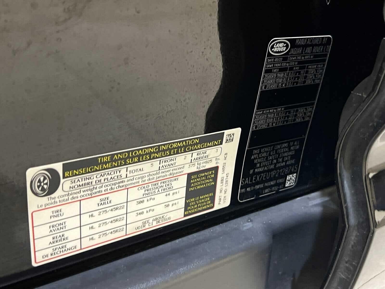 Thumbnail: 2023 Land Rover Defender - 27