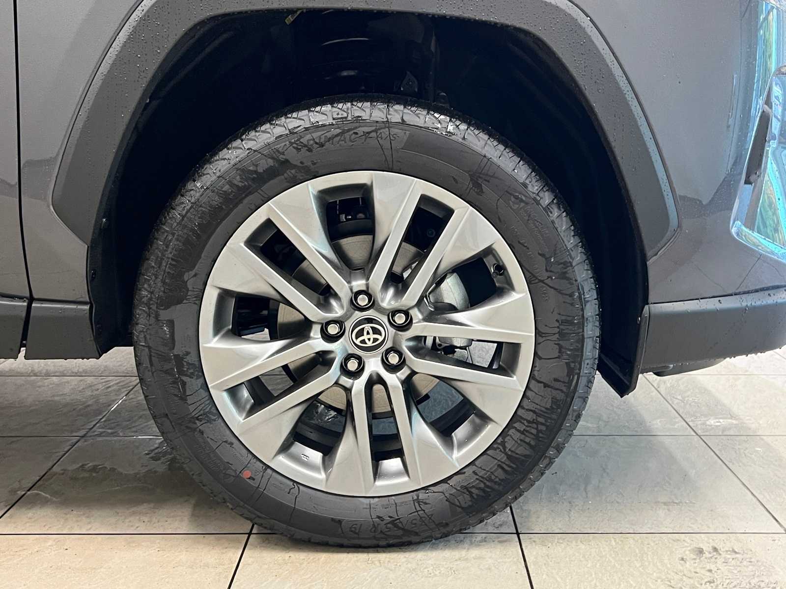 Thumbnail: 2025 Toyota RAV4 - 7