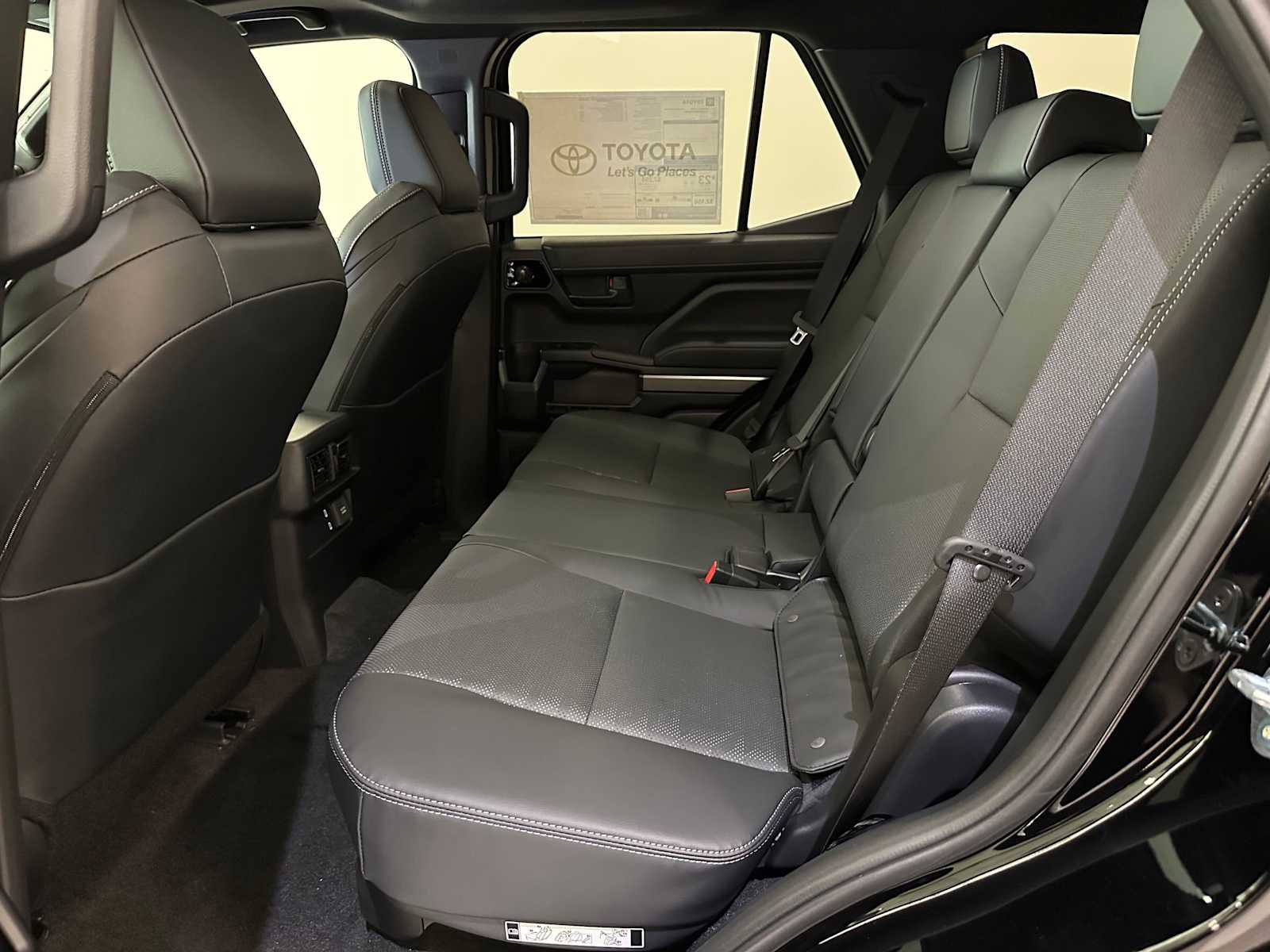 Thumbnail: 2026 Toyota 4Runner - 23