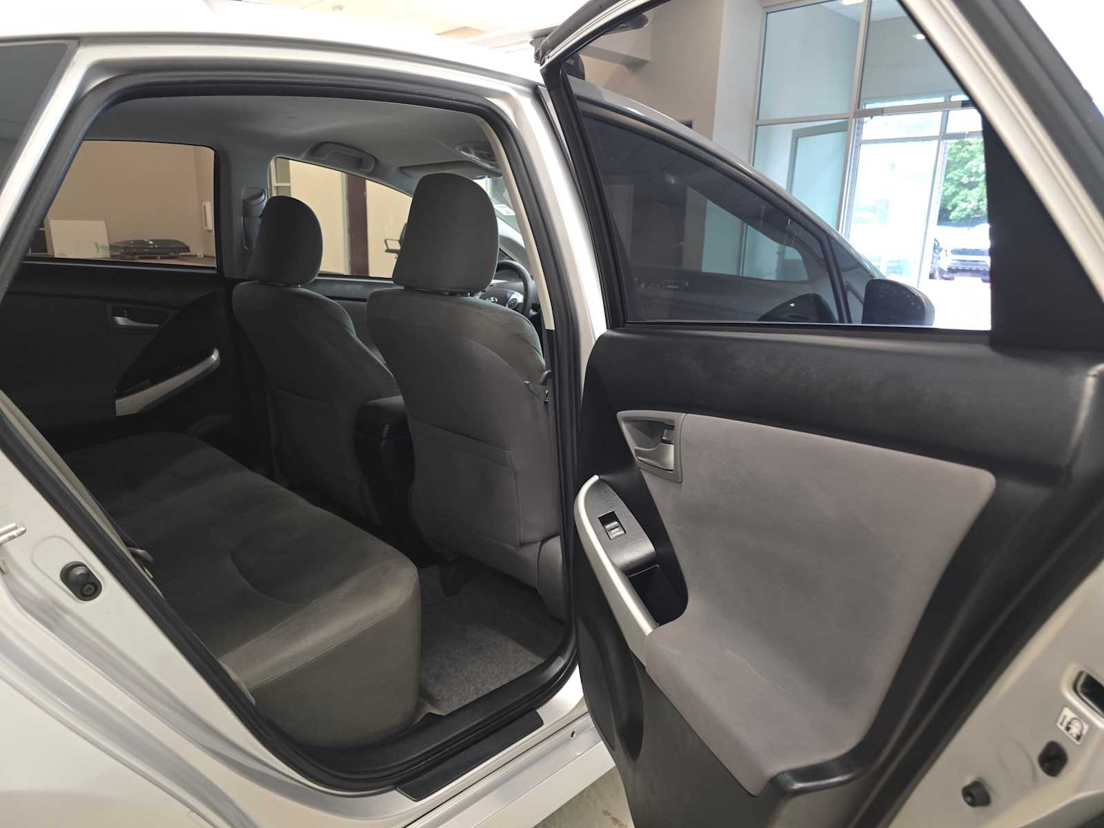 Thumbnail: 2013 Toyota Prius - 24