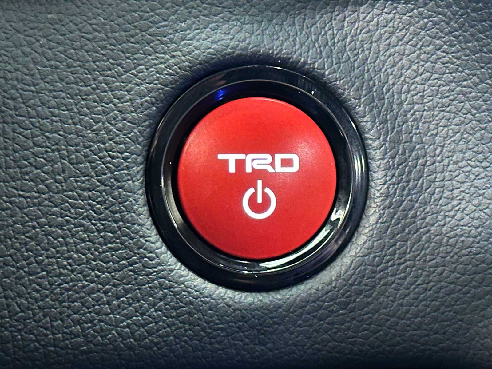 Thumbnail: 2025 Toyota Sequoia - 19