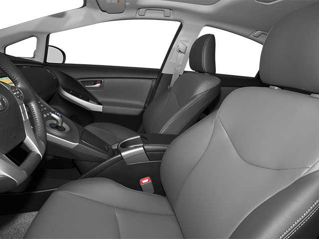 Thumbnail: 2013 Toyota Prius - 6