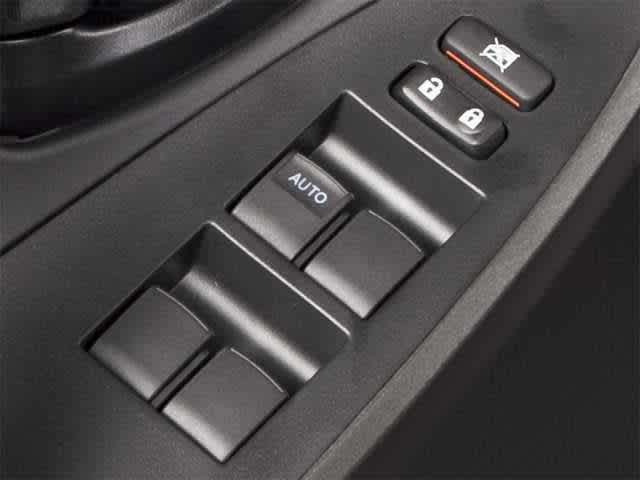 Thumbnail: 2012 Toyota RAV4 - 13