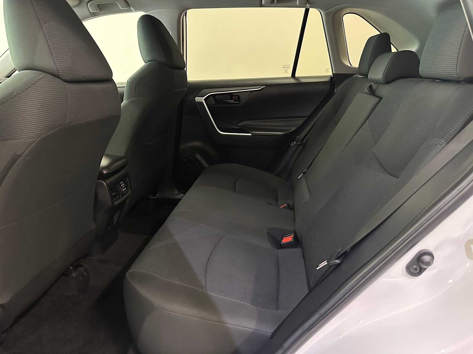 Thumbnail: 2024 Toyota RAV4 - 22