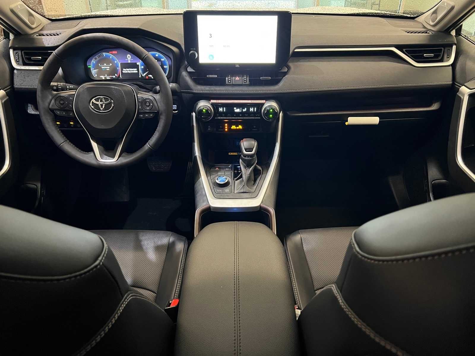 Thumbnail: 2025 Toyota RAV4 - 10