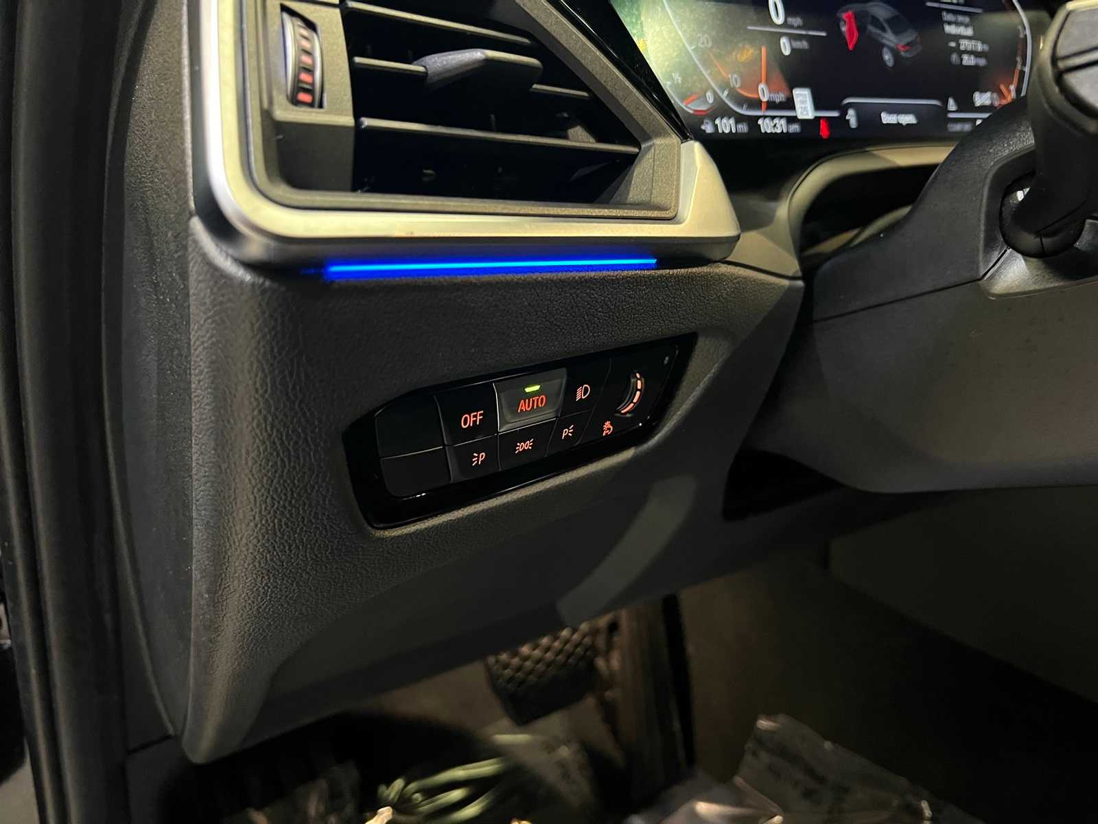 Thumbnail: 2022 BMW 3 Series - 16