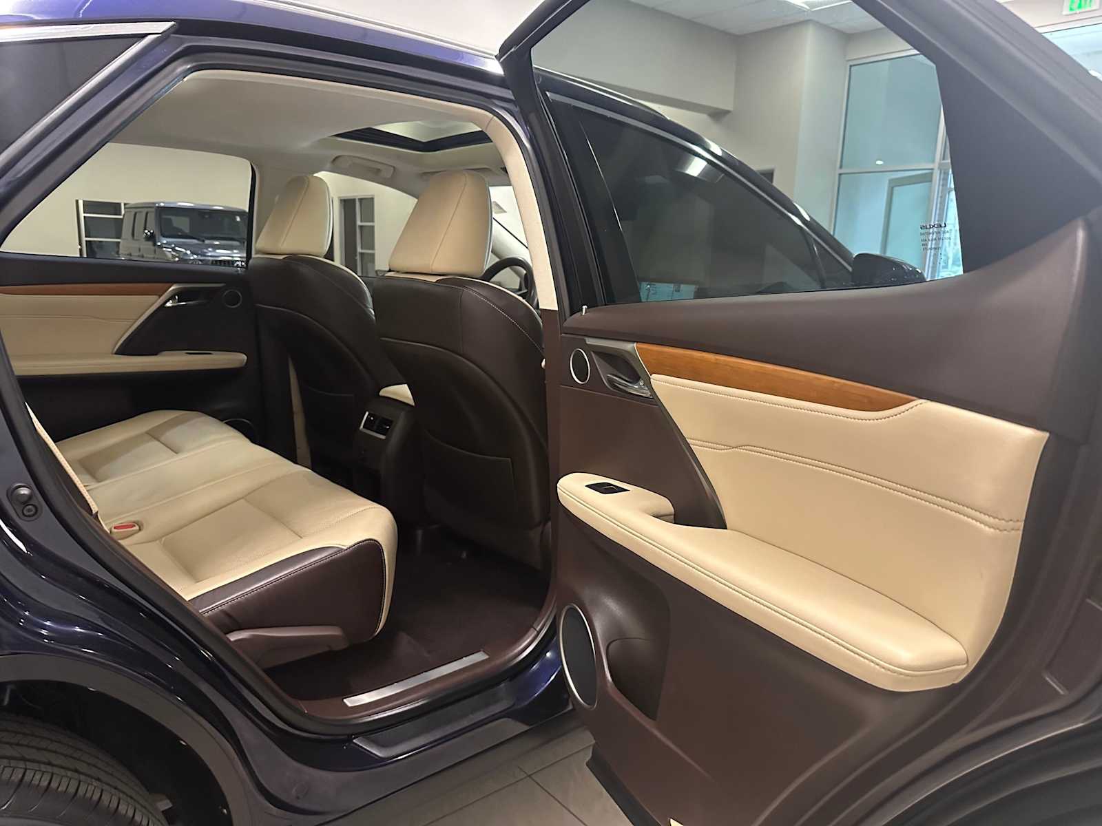 Thumbnail: 2016 Lexus RX - 29