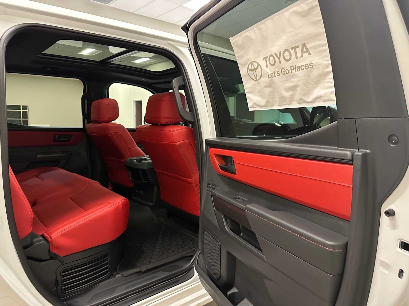 Thumbnail: 2026 Toyota Tundra - 26