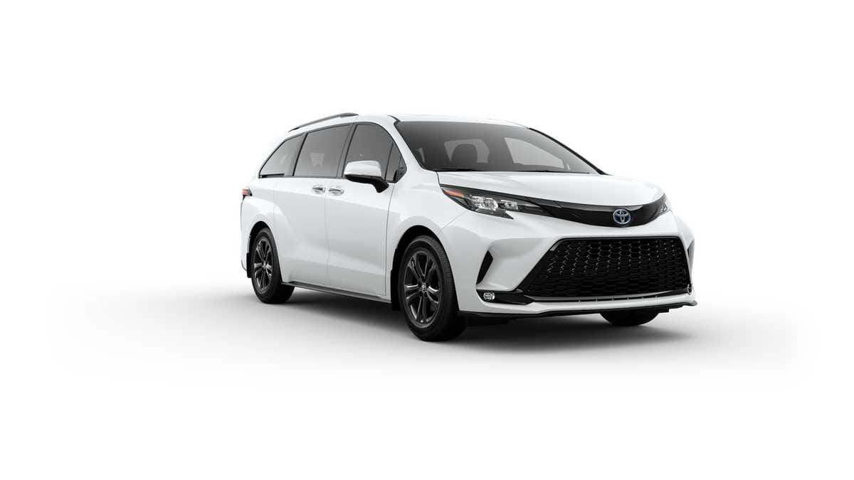 Thumbnail: 2025 Toyota Sienna - 15