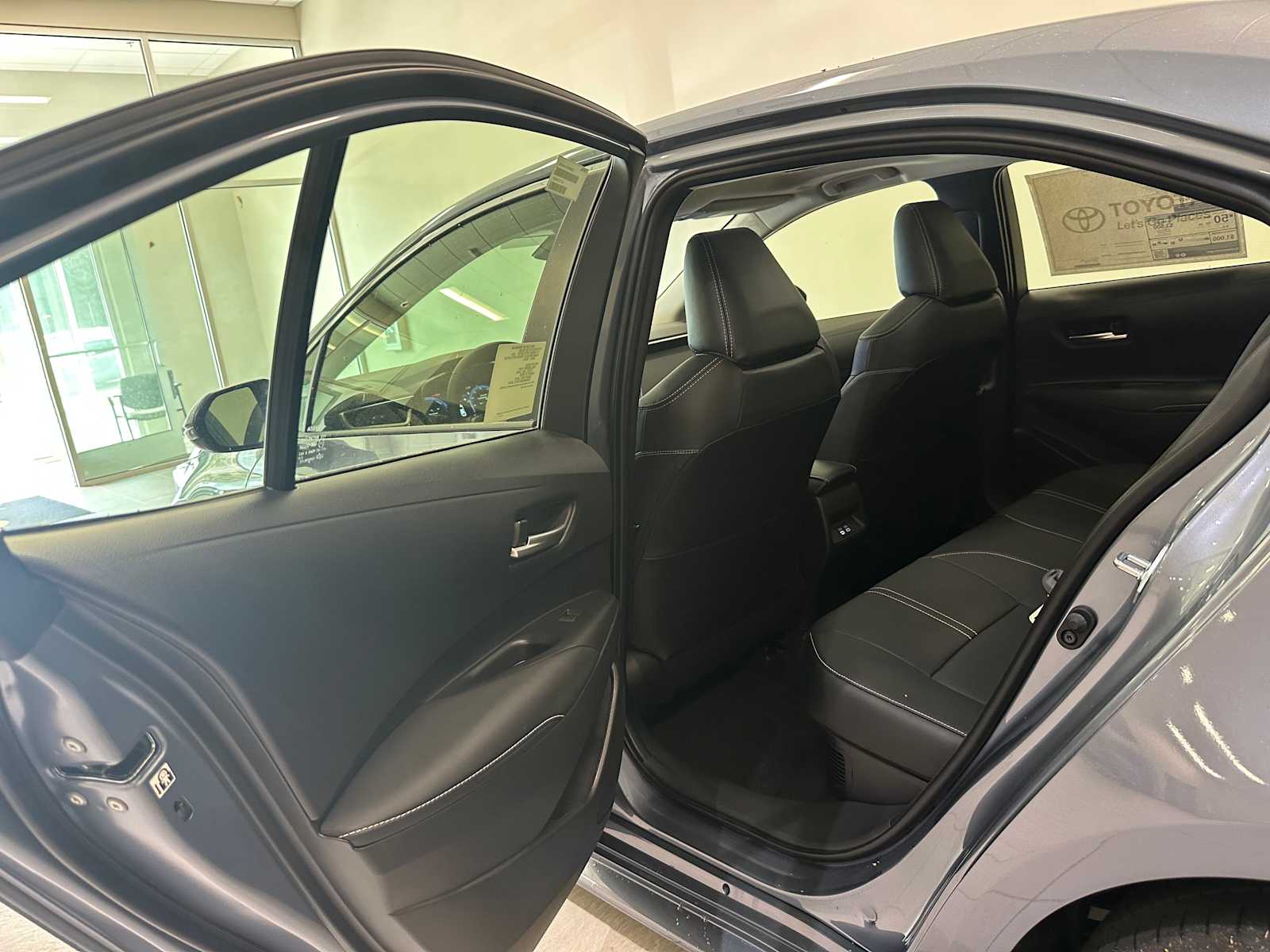 Thumbnail: 2026 Toyota Corolla - 25