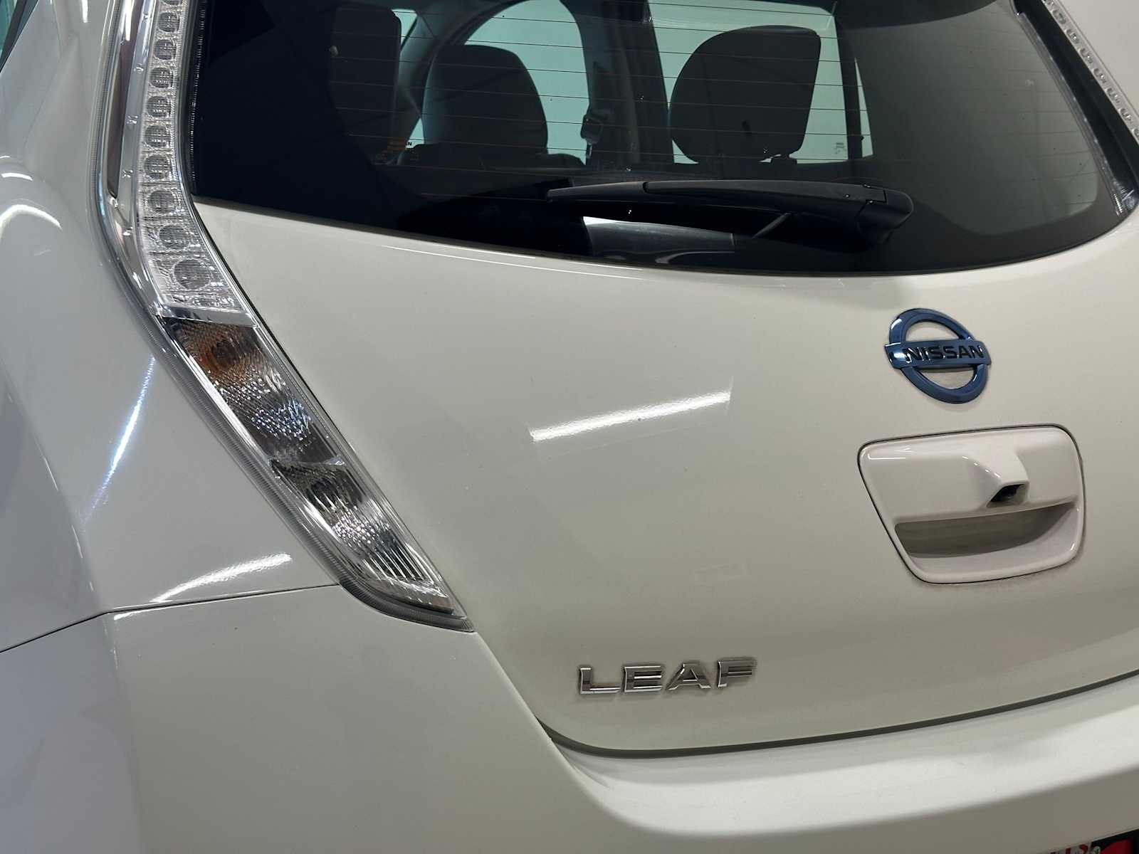 Thumbnail: 2016 Nissan Leaf - 7