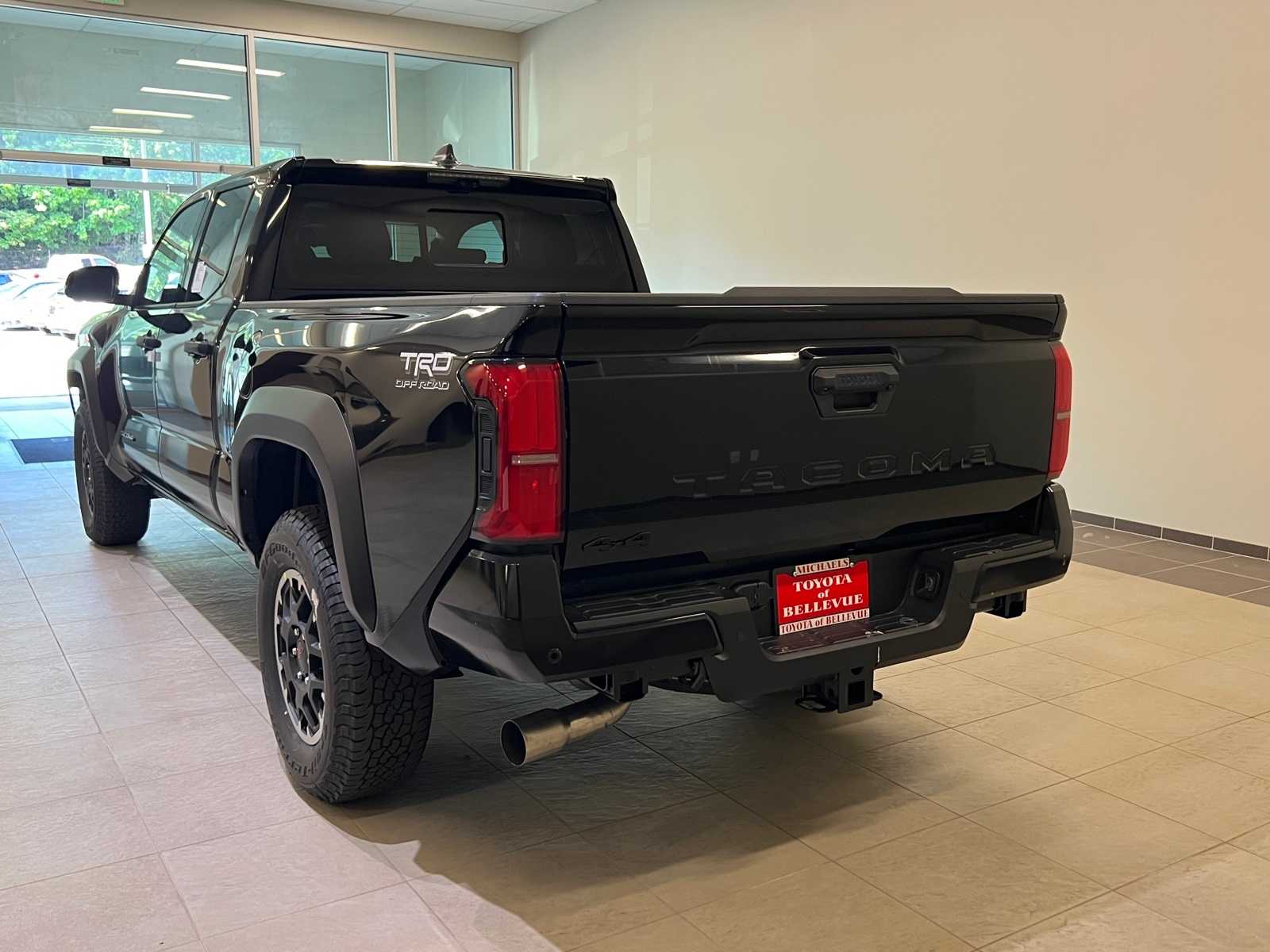 Thumbnail: 2025 Toyota Tacoma - 3
