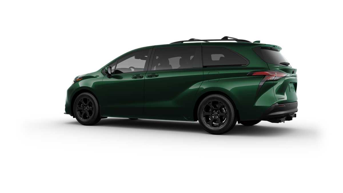 Thumbnail: 2025 Toyota Sienna - 5