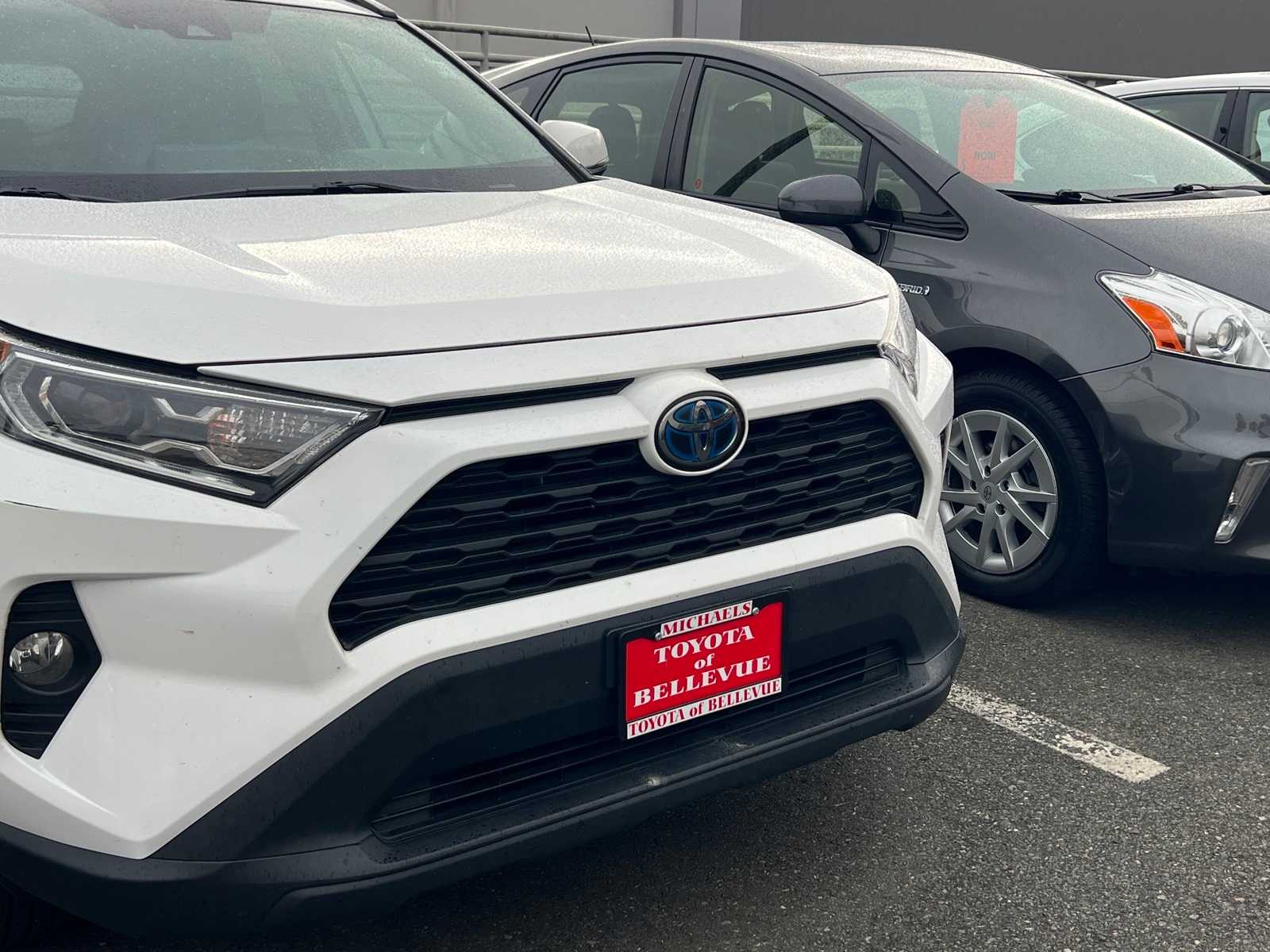 Thumbnail: 2021 Toyota RAV4 - 4