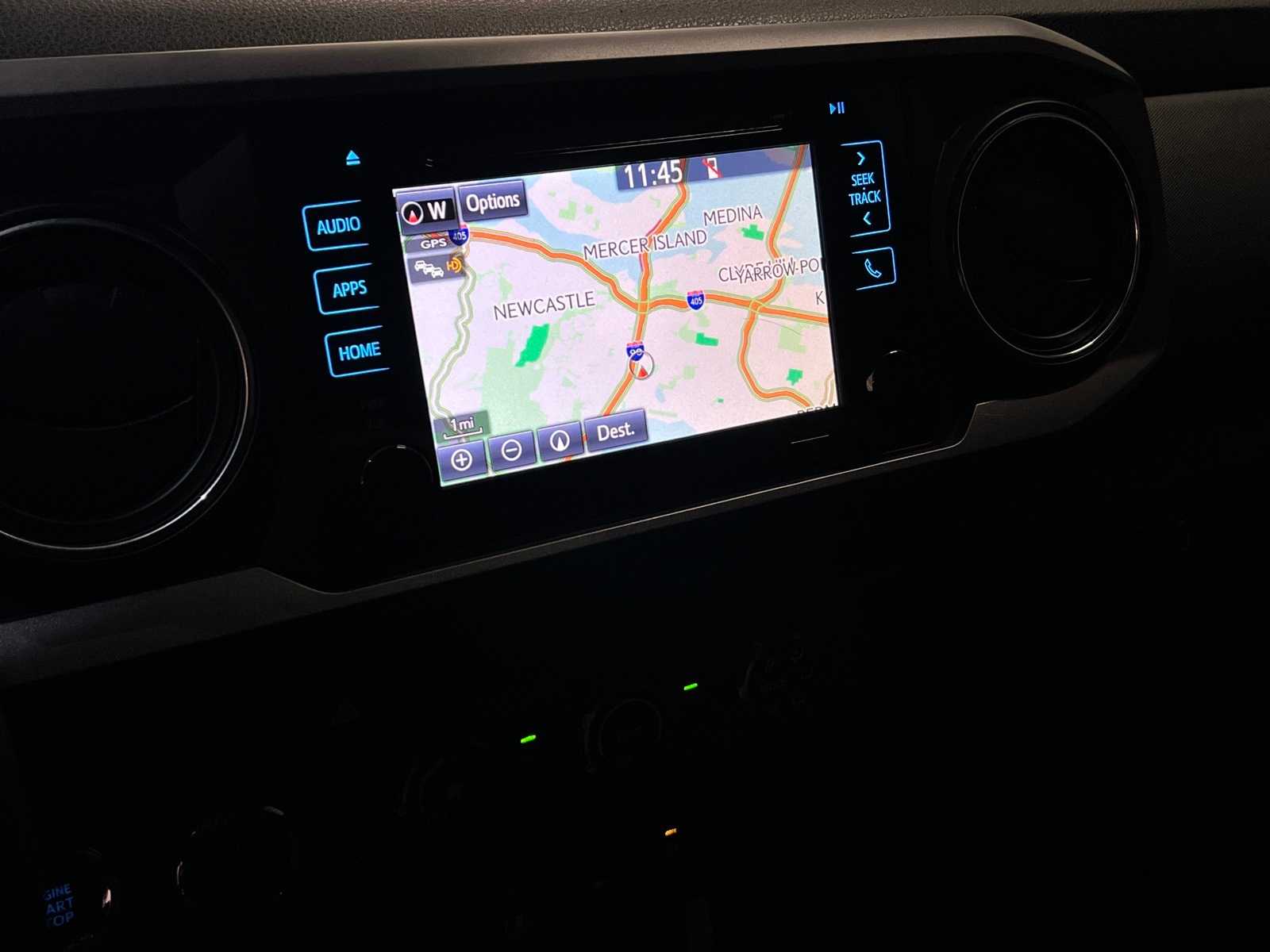 Thumbnail: 2019 Toyota Tacoma - 24