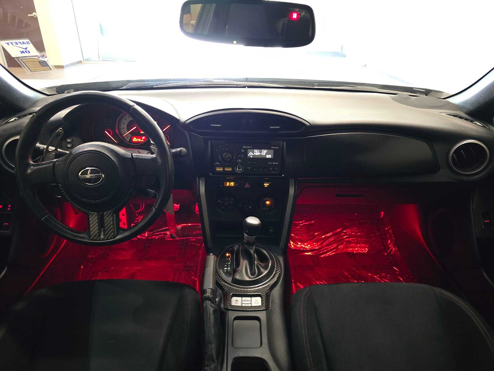 Thumbnail: 2013 Scion FR-S - 10
