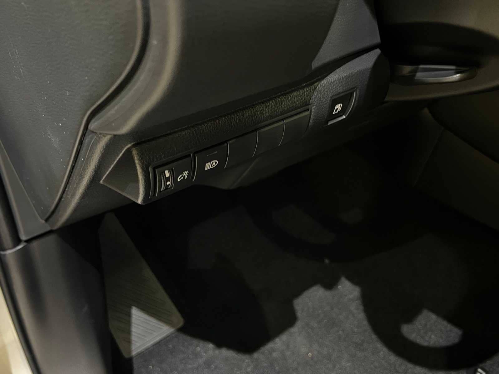 Thumbnail: 2026 Toyota Corolla - 16