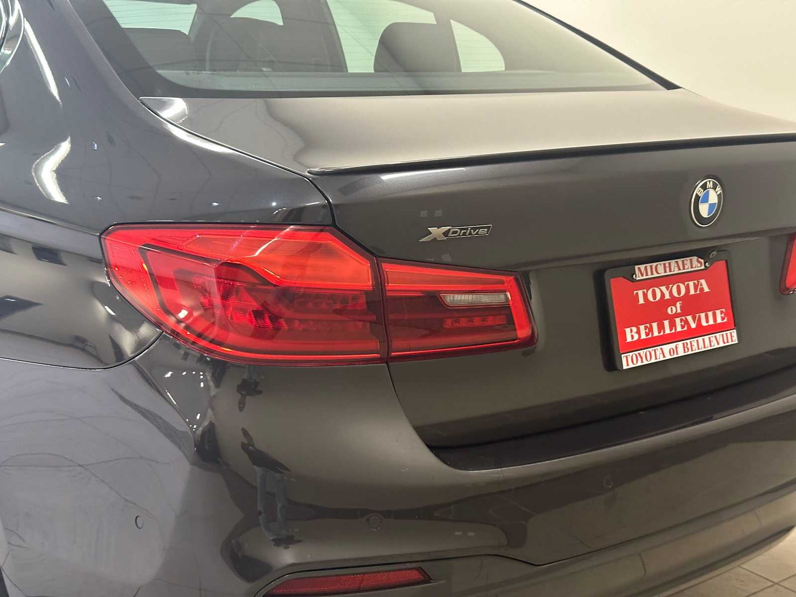 Thumbnail: 2018 BMW 5 Series - 7