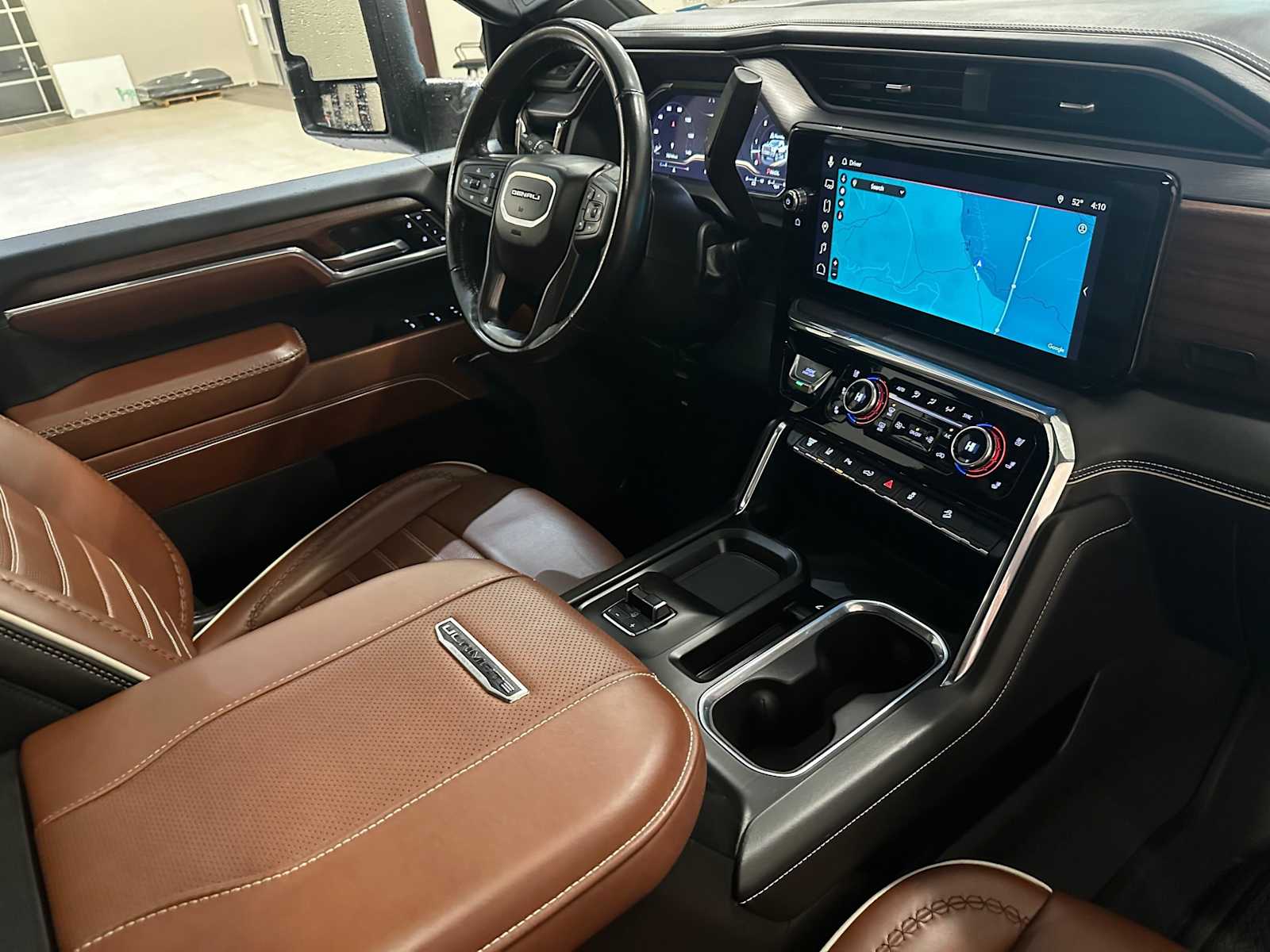 Thumbnail: 2024 GMC Sierra 2500 - 30