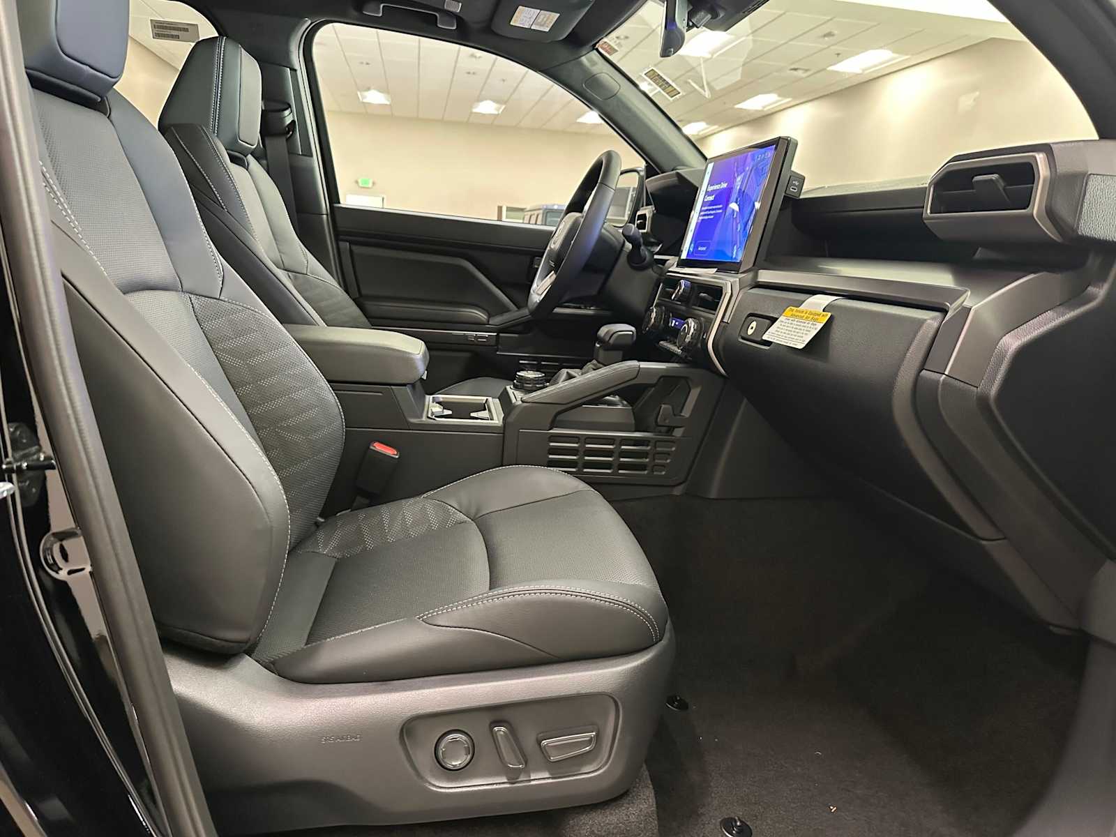 Thumbnail: 2026 Toyota 4Runner - 27