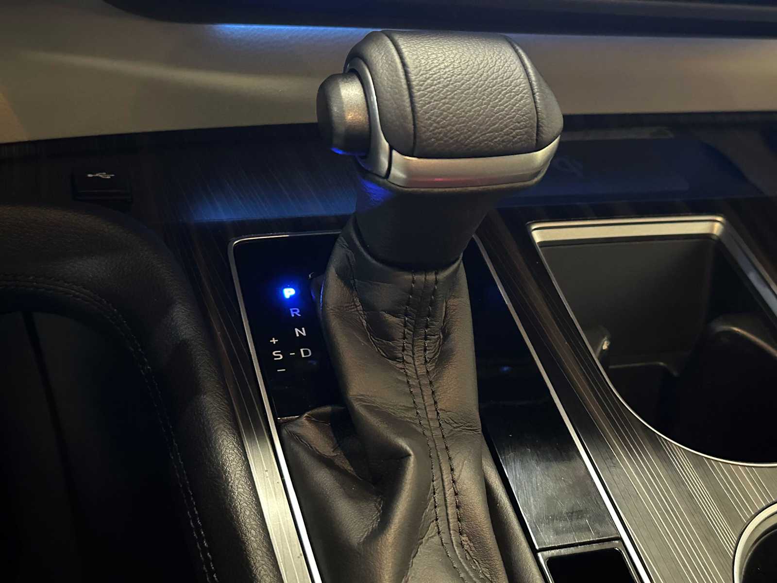 Thumbnail: 2022 Toyota Sienna - 17