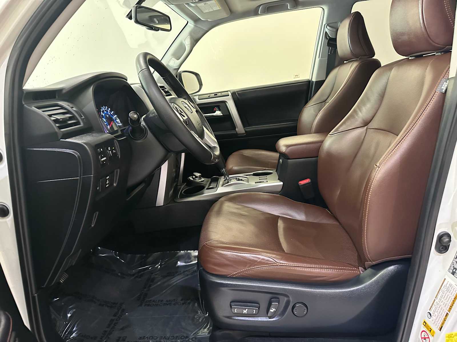 Thumbnail: 2018 Toyota 4Runner - 22