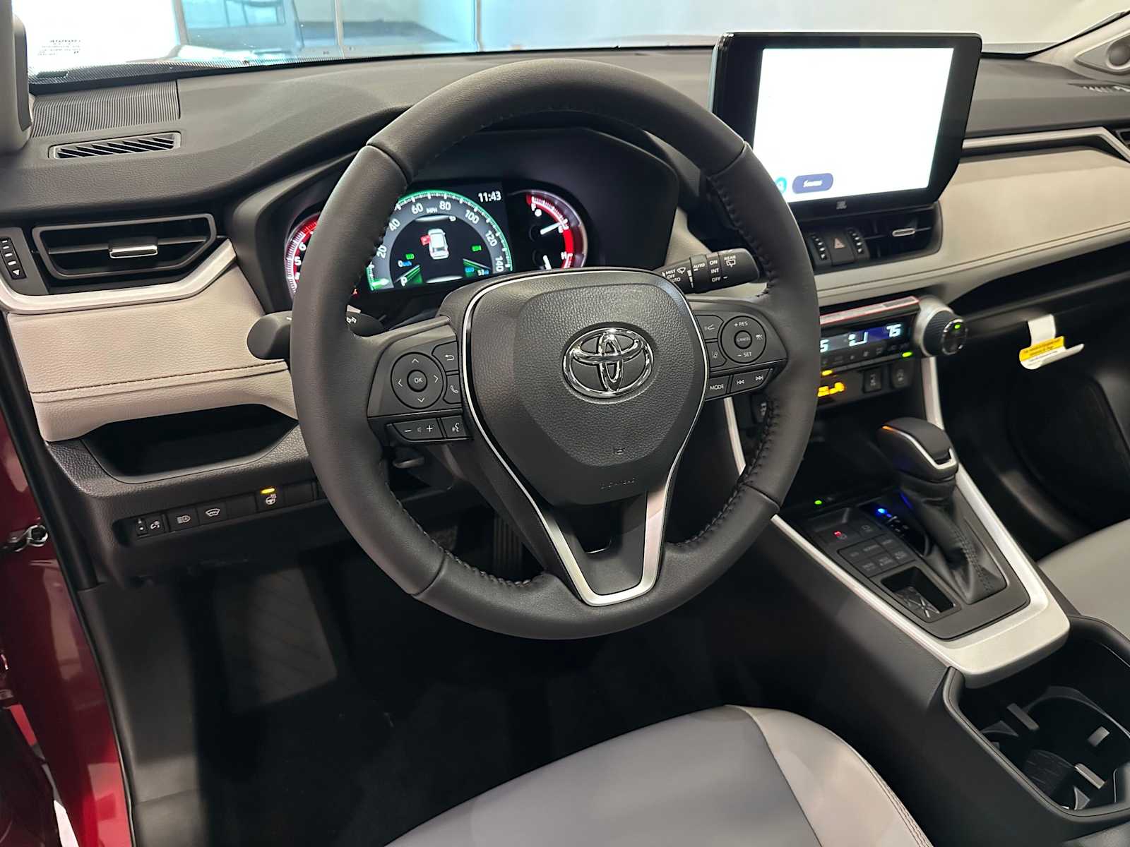 Thumbnail: 2025 Toyota RAV4 - 2