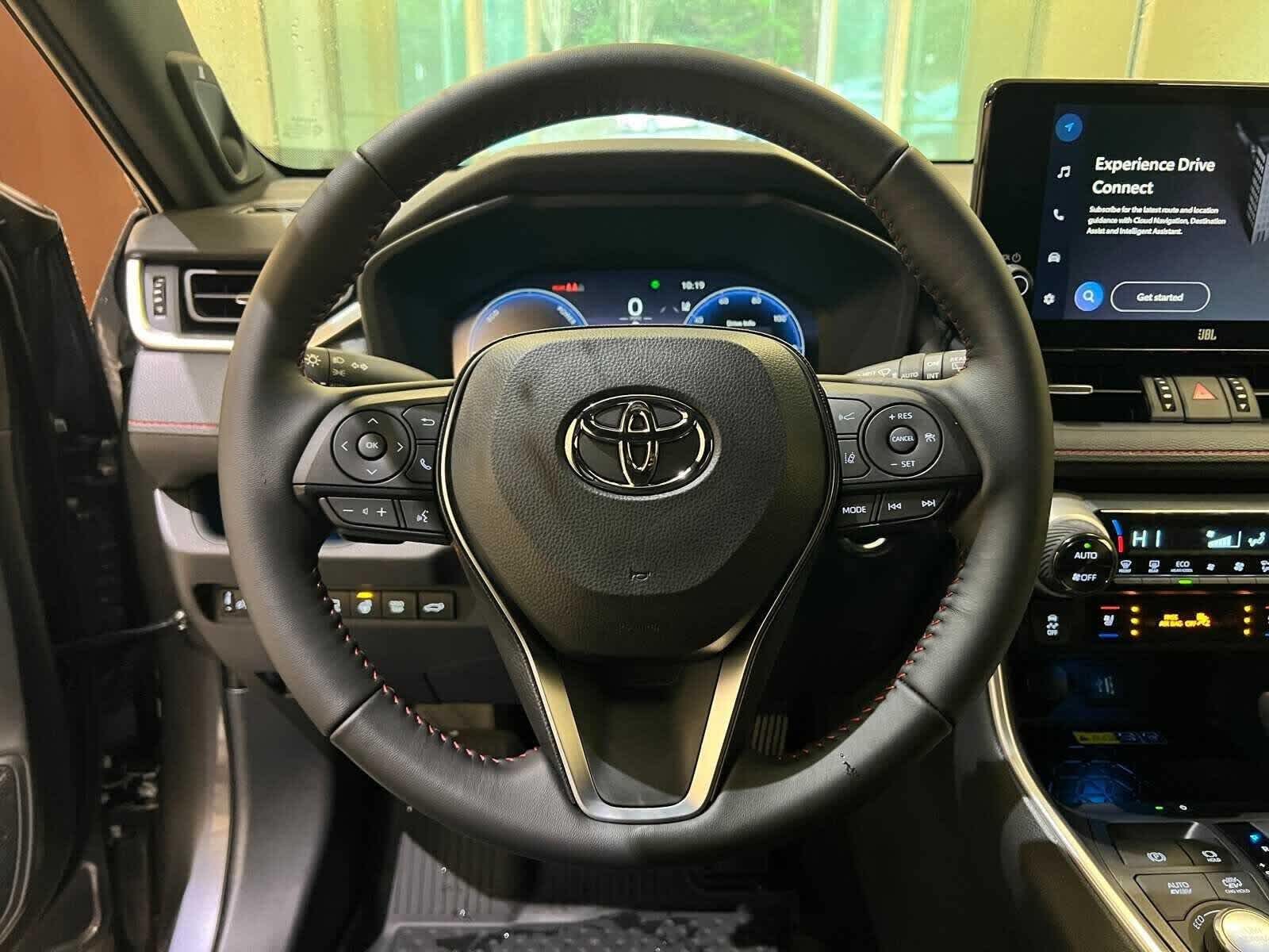 Thumbnail: 2025 Toyota RAV4 - 19