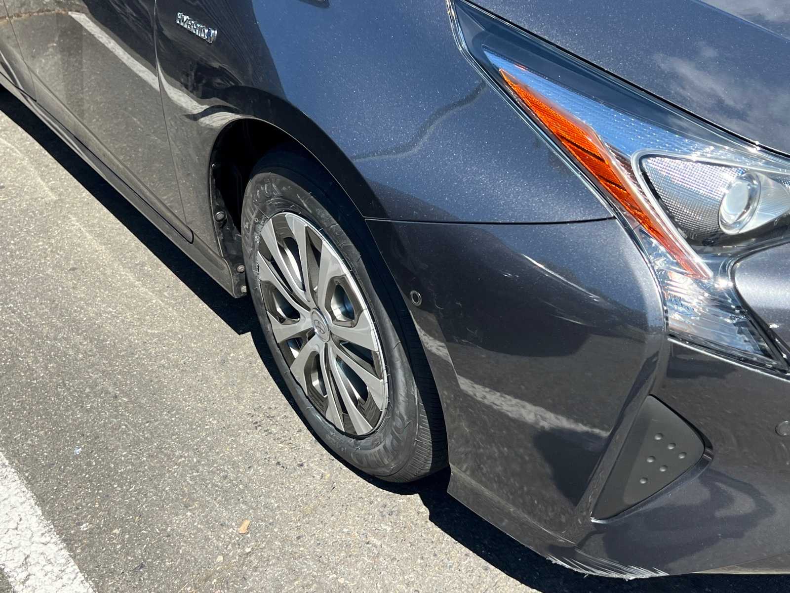 Thumbnail: 2018 Toyota Prius - 5