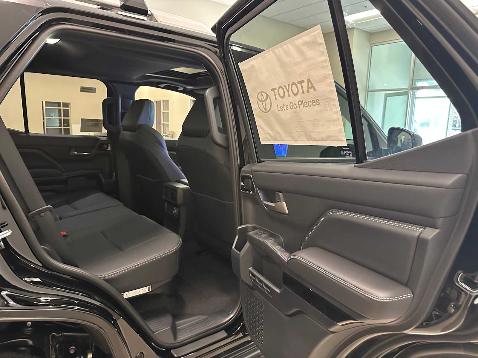 Thumbnail: 2026 Toyota 4Runner - 26