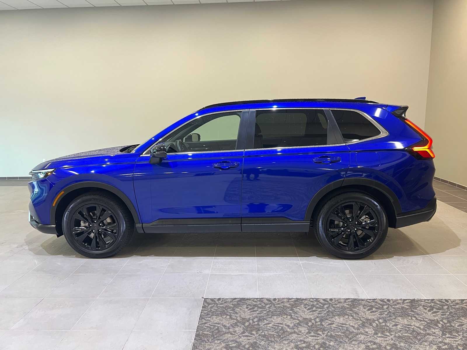 2025 Honda CR-V Sport Touring 3
