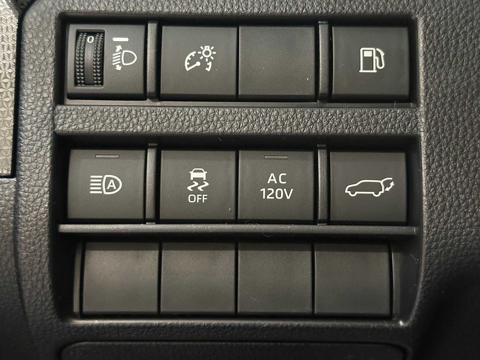 Thumbnail: 2026 Toyota 4Runner - 18