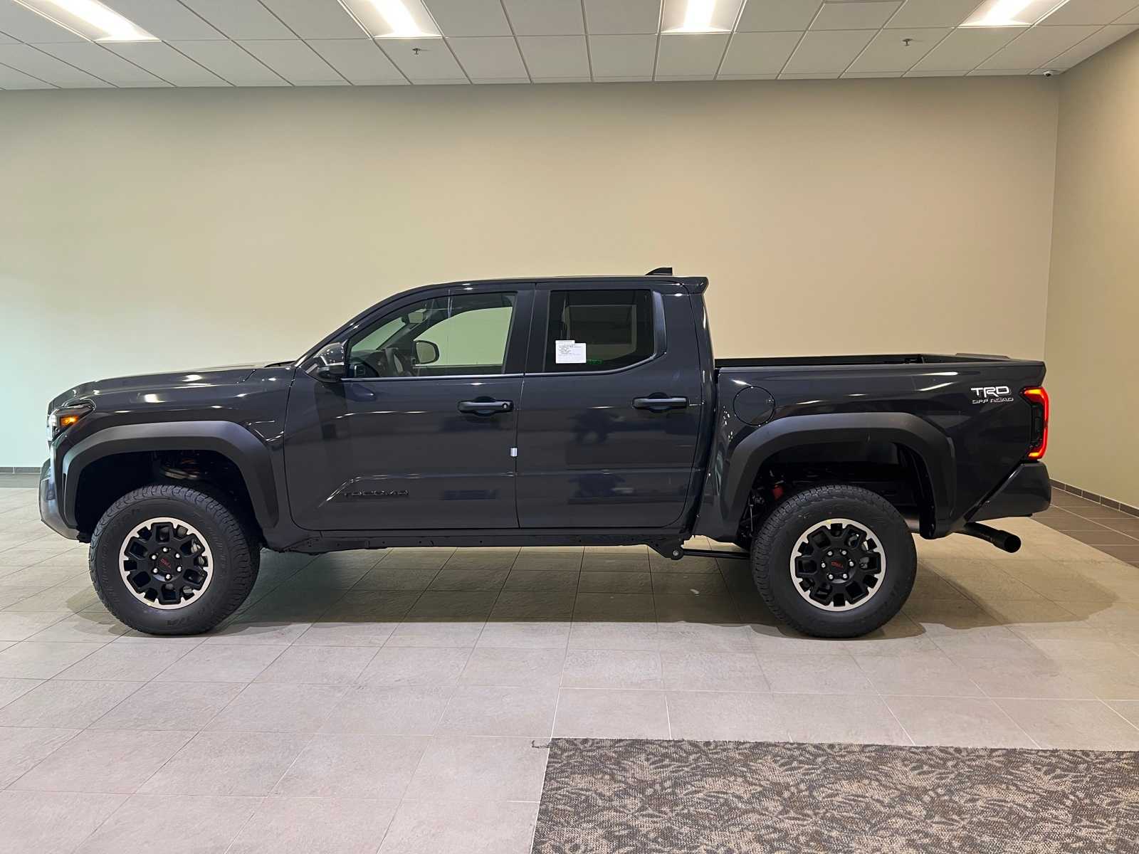 Thumbnail: 2025 Toyota Tacoma - 3