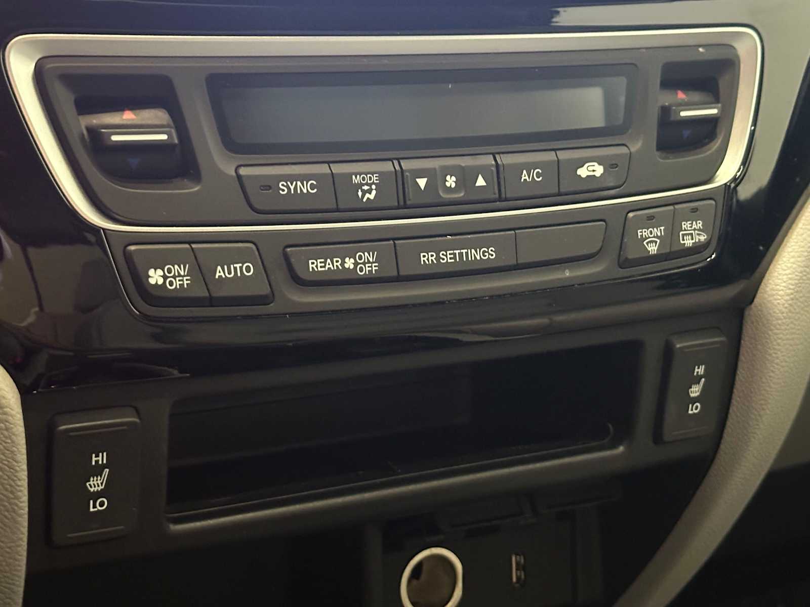 Thumbnail: 2019 Honda Ridgeline - 16