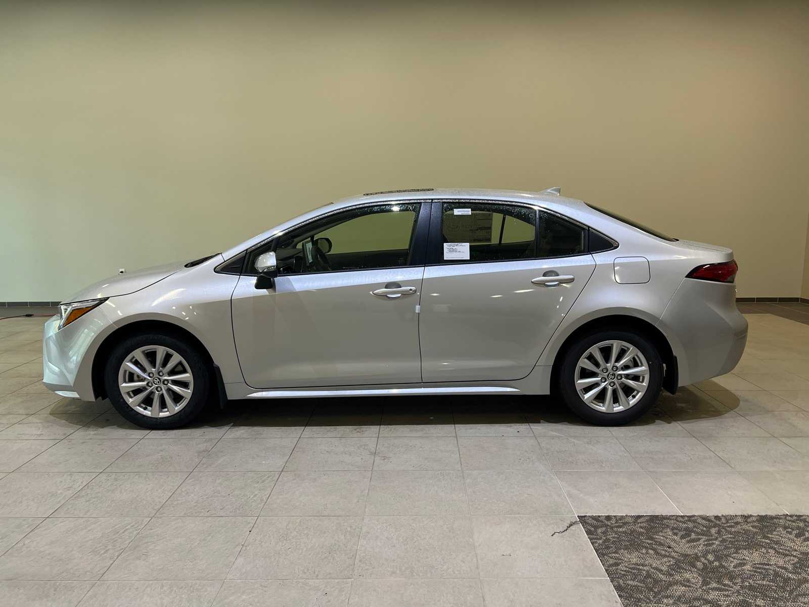 Thumbnail: 2026 Toyota Corolla - 3