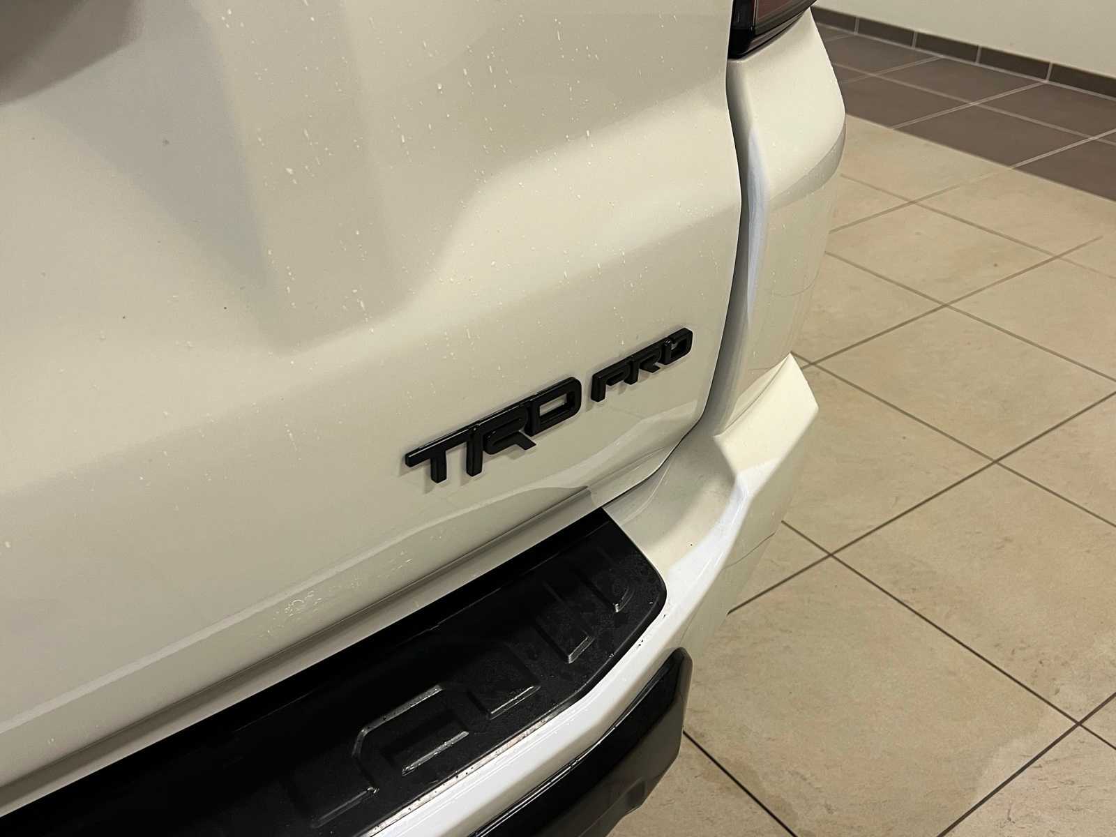 Thumbnail: 2022 Toyota 4Runner - 6