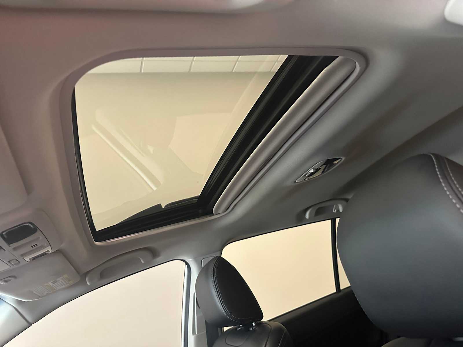 Thumbnail: 2017 Subaru Outback - 21