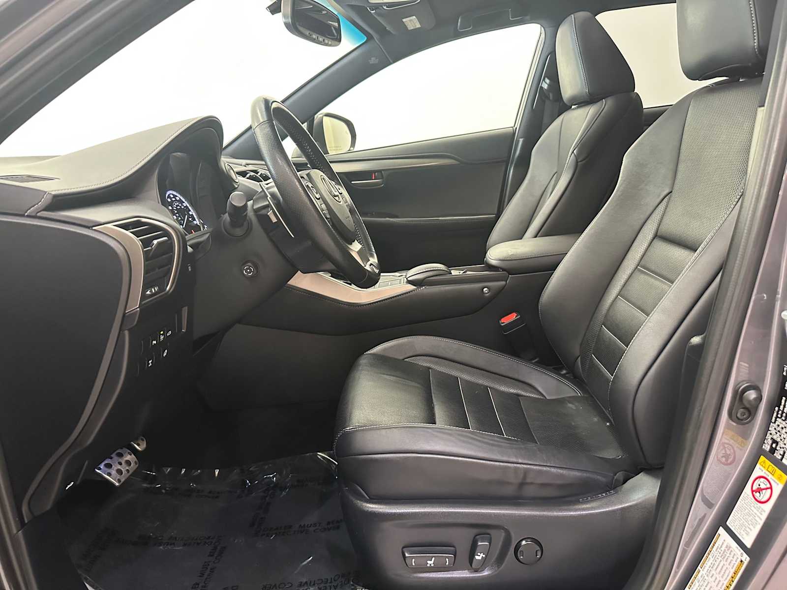 Thumbnail: 2015 Lexus NX - 24