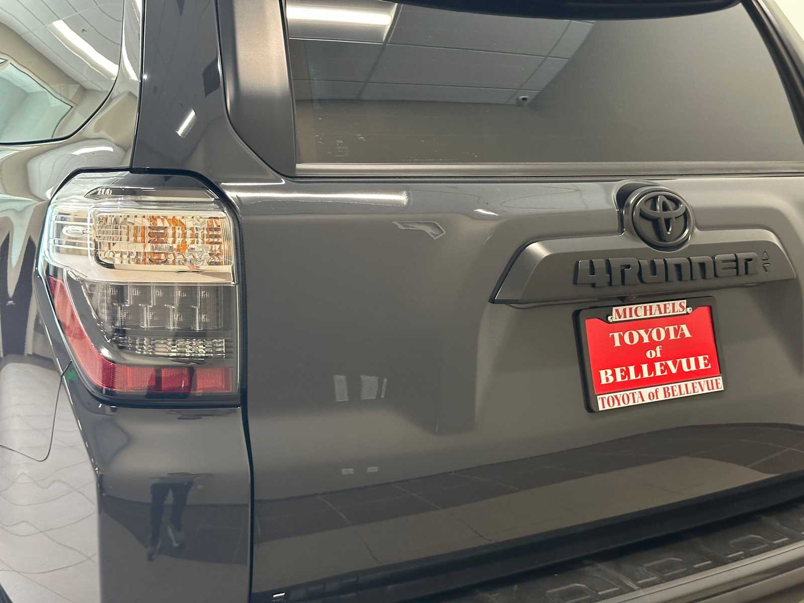 Thumbnail: 2024 Toyota 4Runner - 7