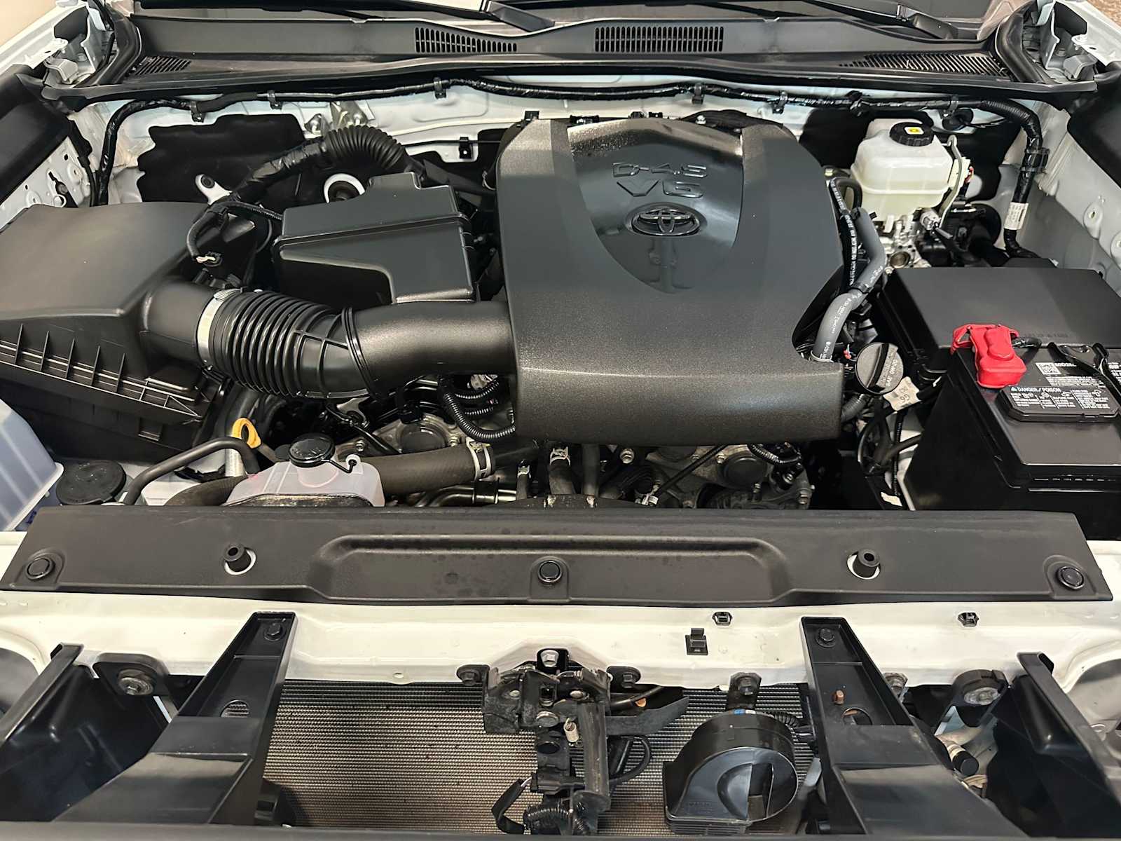 Thumbnail: 2023 Toyota Tacoma - 9