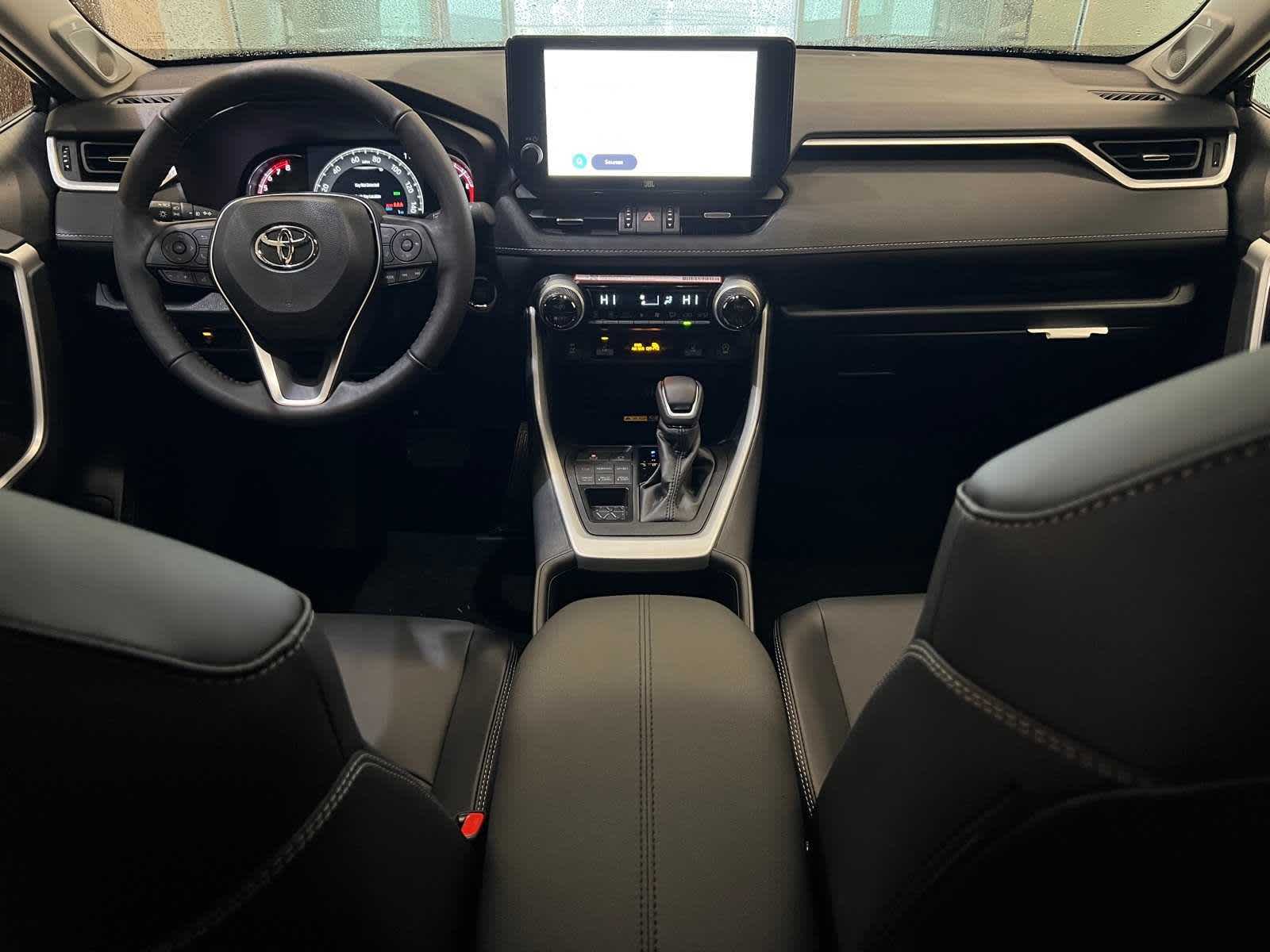 Thumbnail: 2025 Toyota RAV4 - 10