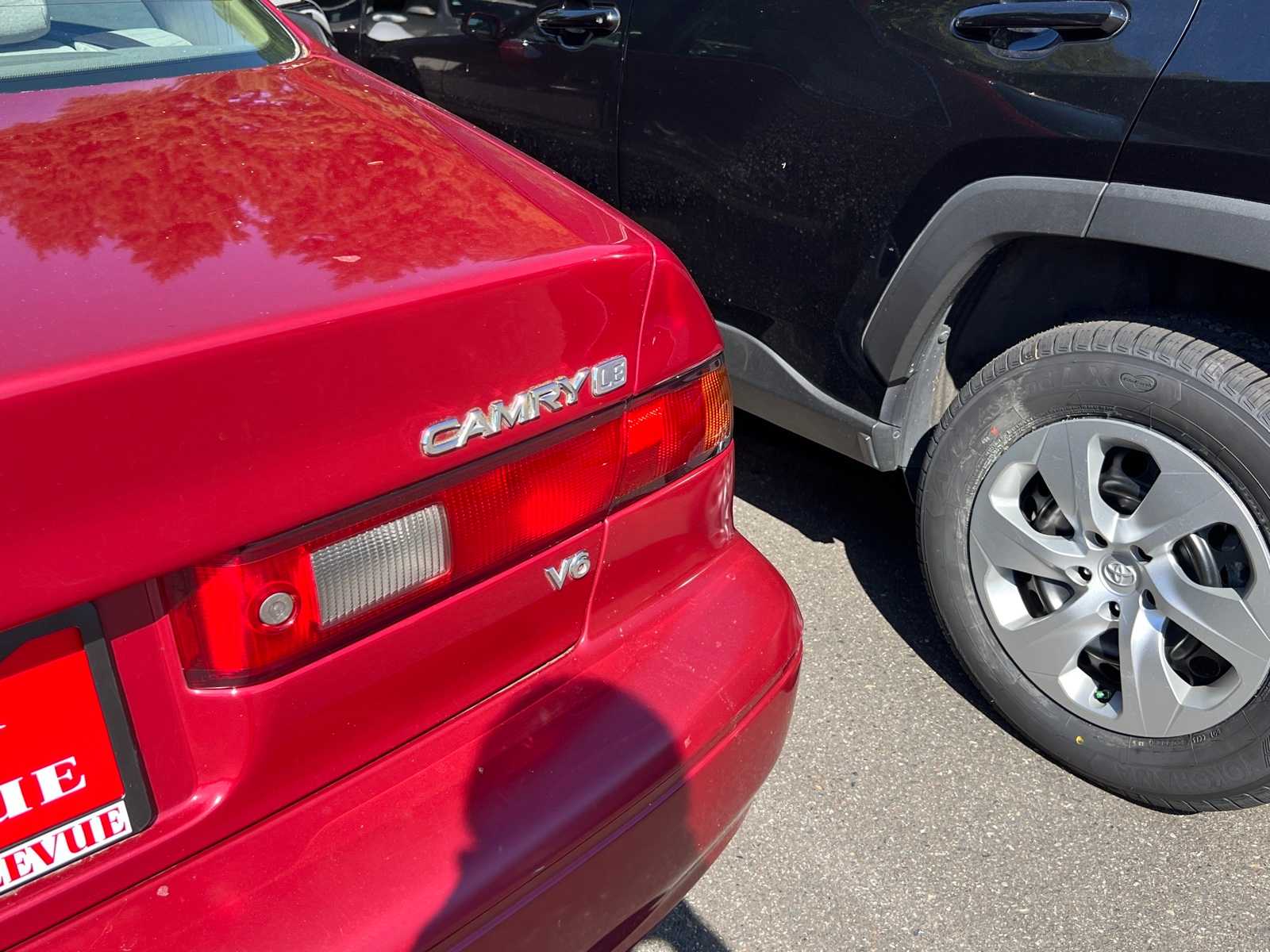 Thumbnail: 1998 Toyota Camry - 9