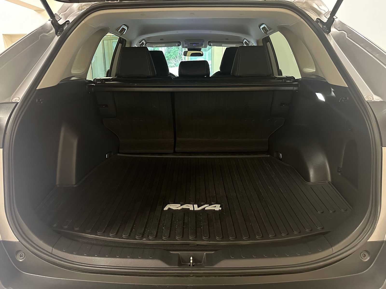 Thumbnail: 2024 Toyota RAV4 - 30