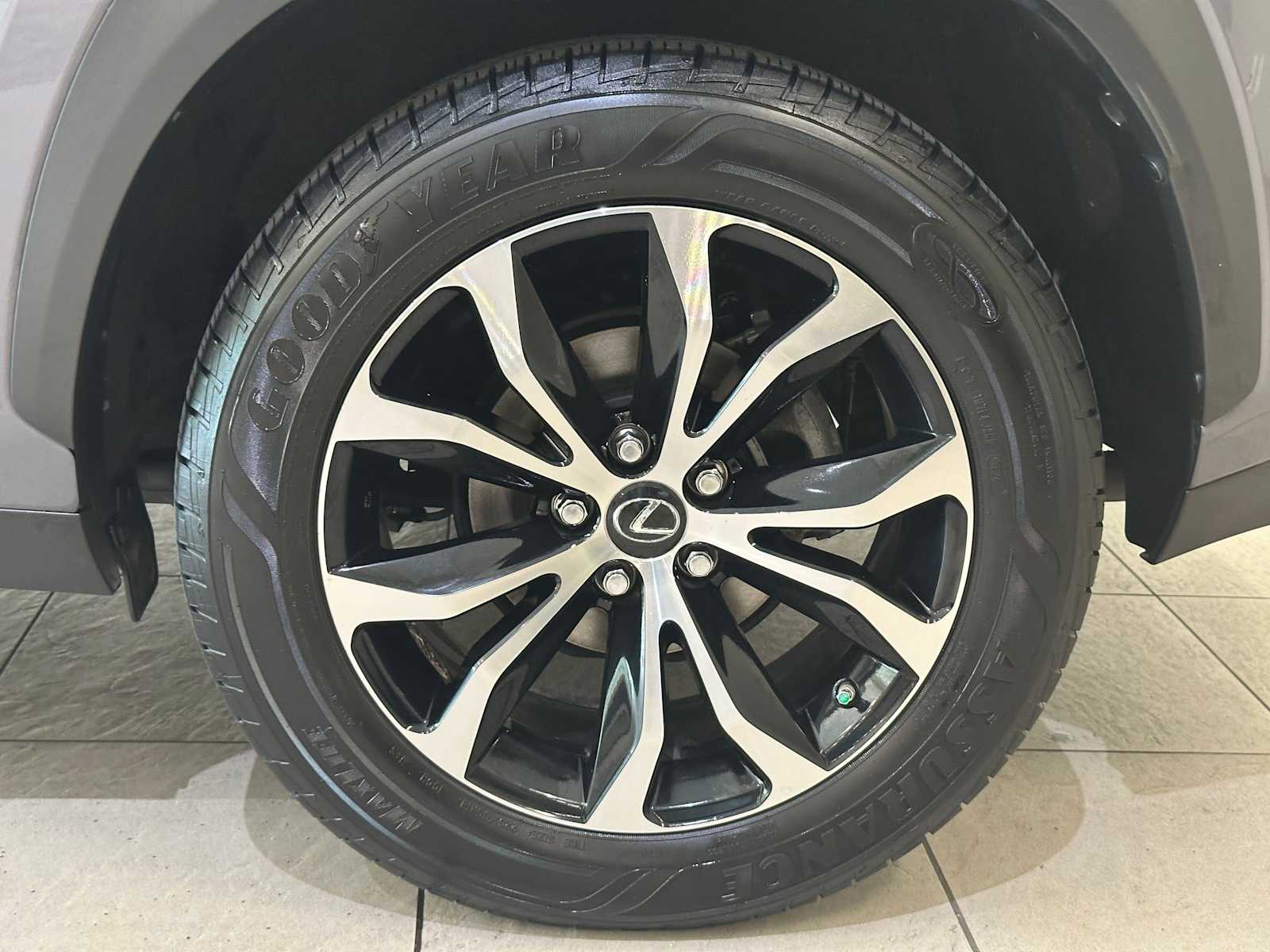 Thumbnail: 2015 Lexus NX - 8