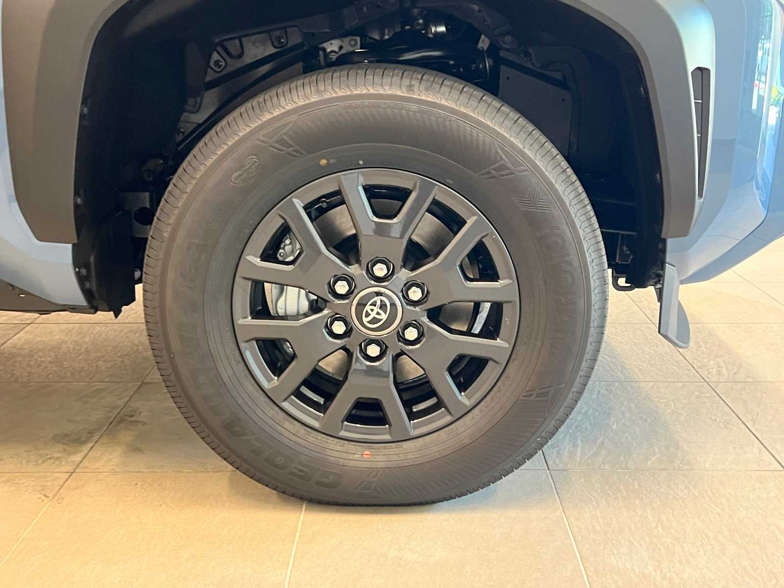 Thumbnail: 2025 Toyota 4Runner - 7