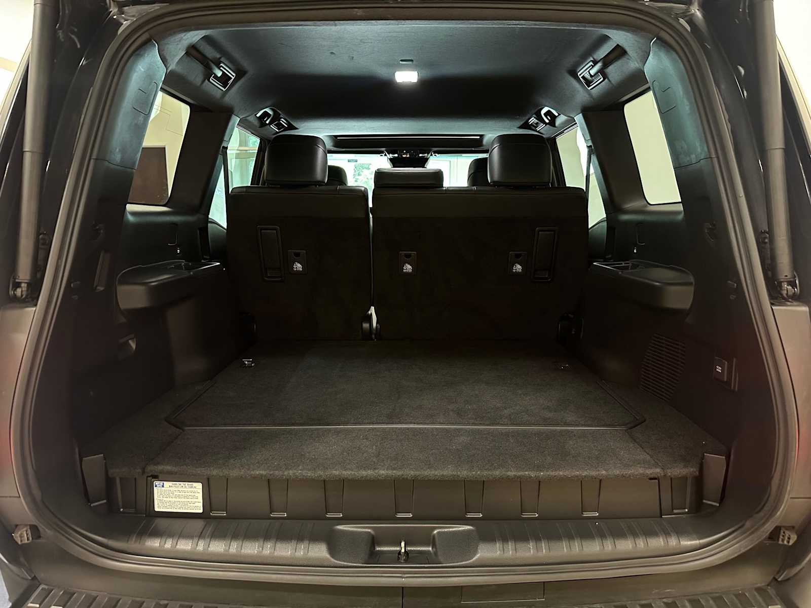 Thumbnail: 2025 Toyota Land Cruiser - 32