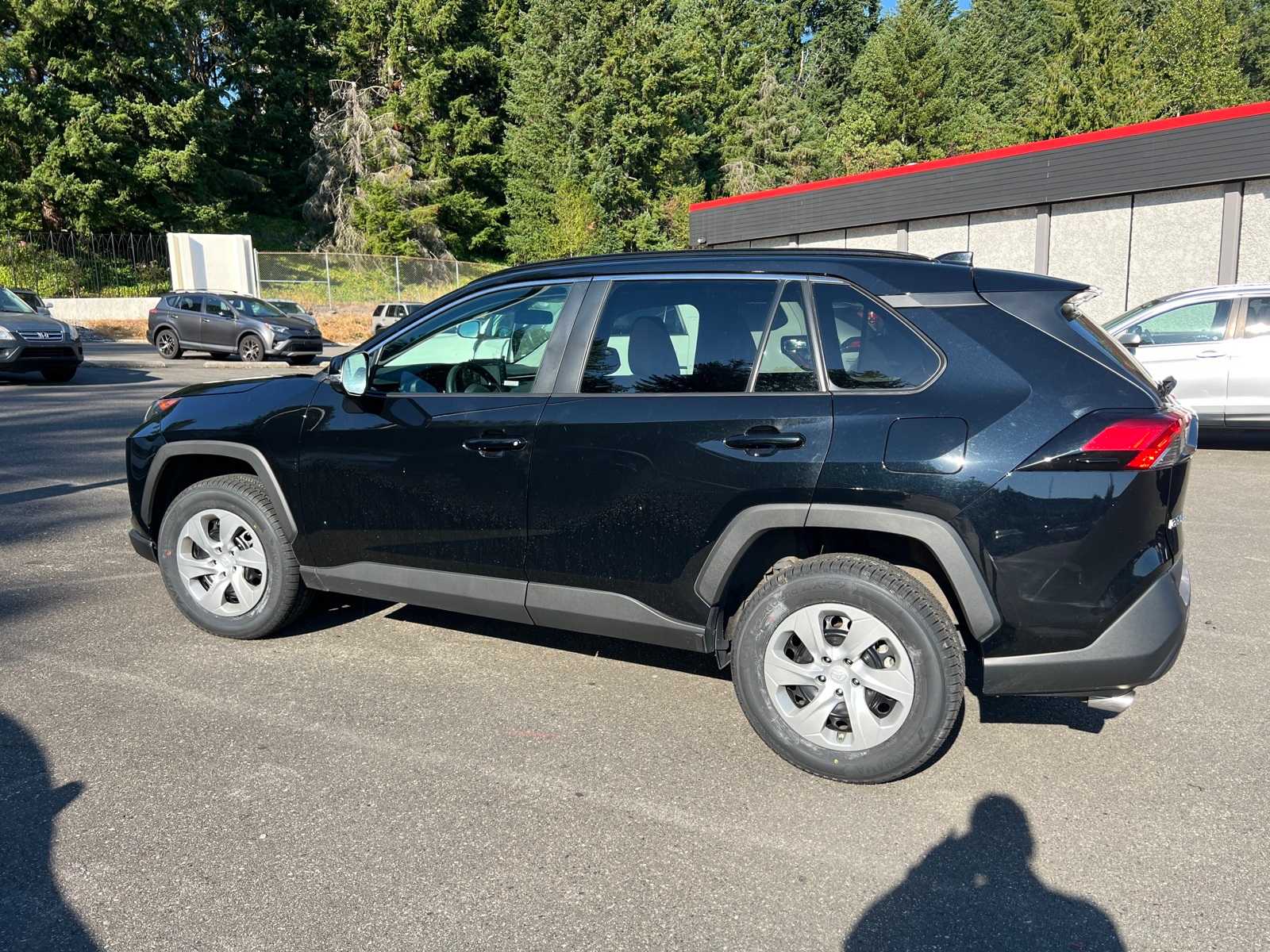 Thumbnail: 2021 Toyota RAV4 - 5