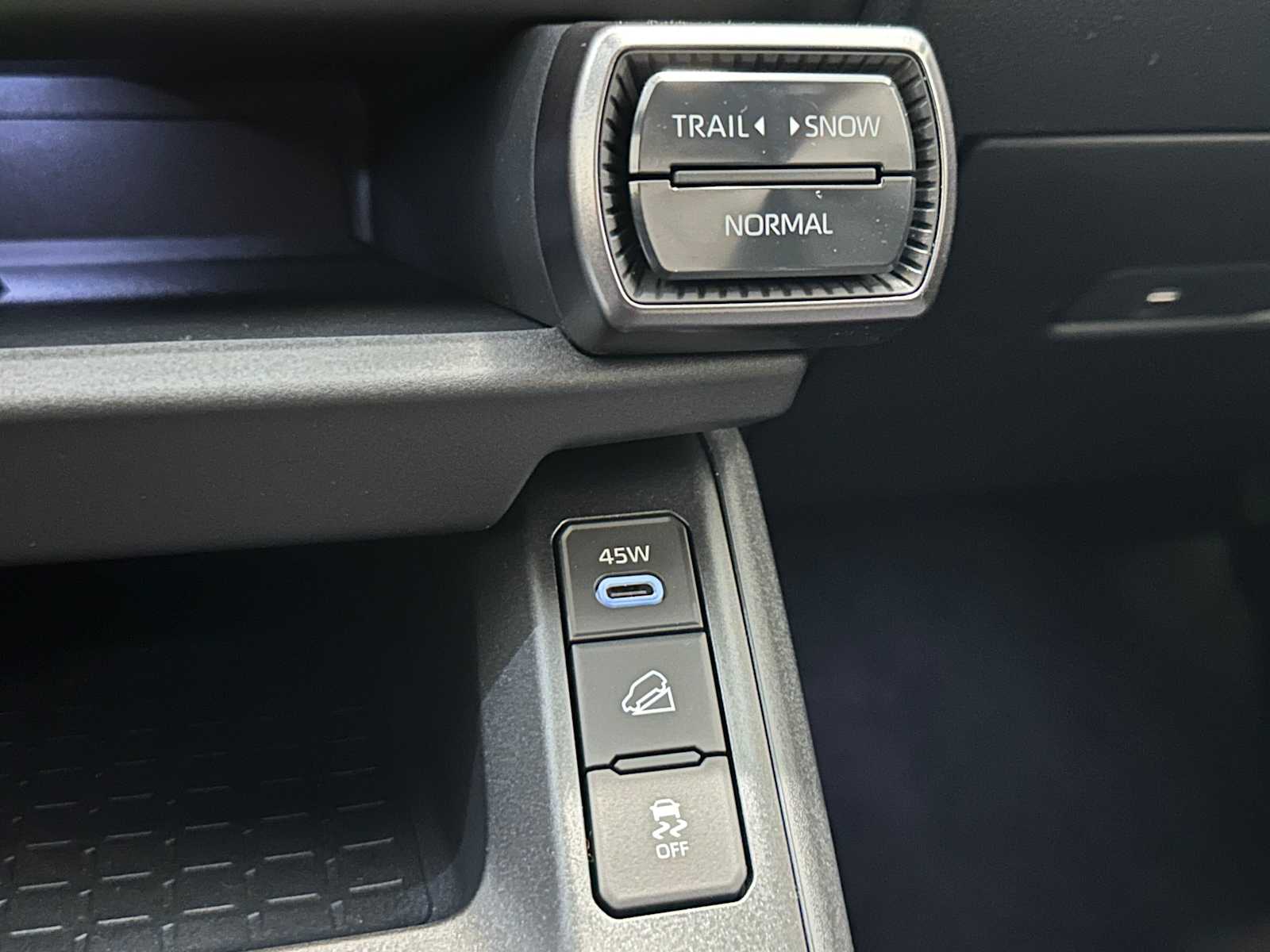 Thumbnail: 2026 Toyota RAV4 - 20